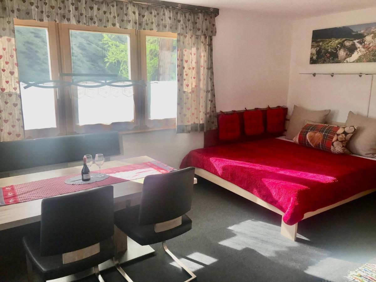 Apartment Gletscherbergblick Обергургл Екстериор снимка